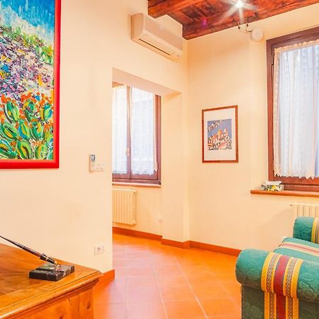 볼로냐 Piazza Grande - Italian Homing 아파트 외부 사진